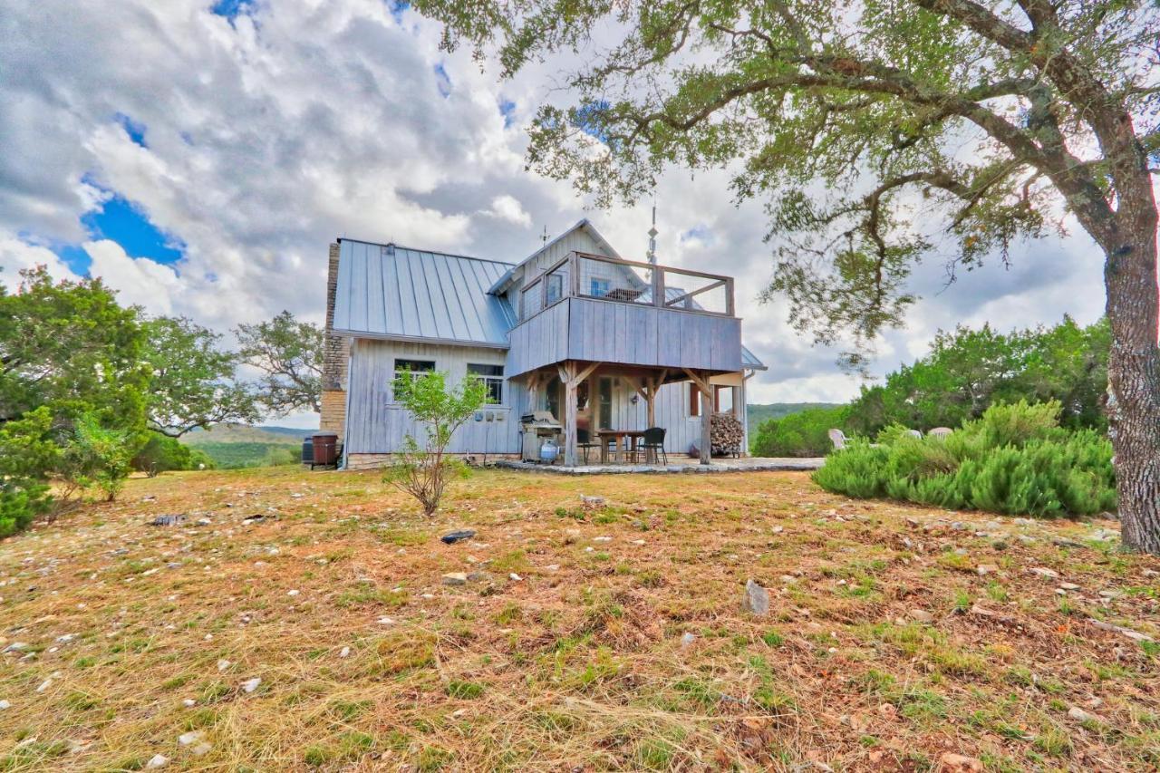 Villa Log Cabin At Old Glory Ranch Wimberley Exterior foto